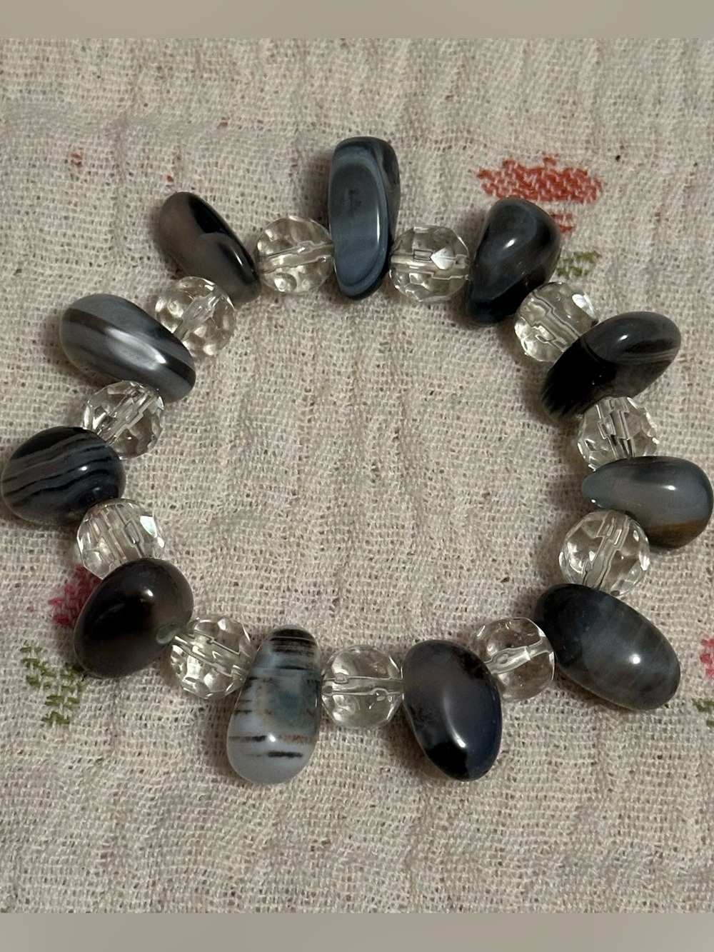 Agate and Clear Bead Stretch Bracelet
